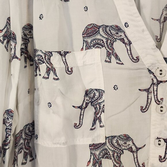 Torrid women 3 / 3X Harper Challis Elephant Print top blouse shirt - Picture 6 of 12